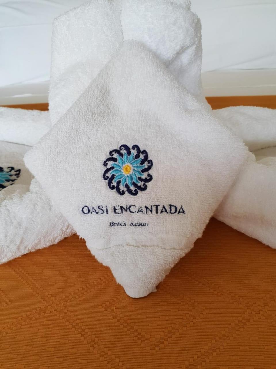 Oasi Encantada - Beach Resort Barahona Exteriör bild