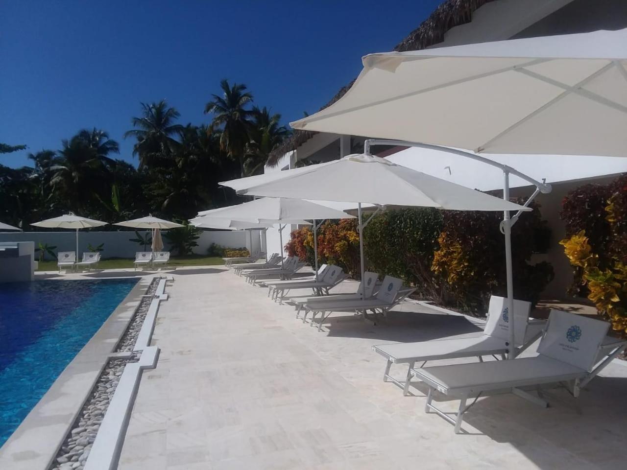 Oasi Encantada - Beach Resort Barahona Exteriör bild